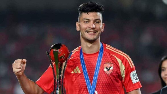 صورة للاعب كرة القدم أشرف داري