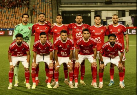 مارك فان بوميل، نجم برشلونة السابق، مرشح لتدريب النادي الأهلي