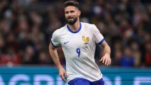 أيوب بوعدي لاعب كرة قدم مغربي