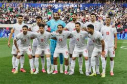 لاعبو منتخب إيران لكرة القدم خلال مباراة في كأس العالم 2026