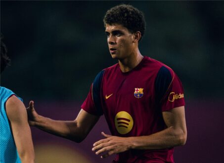مدرب برشلونة هانز فليك