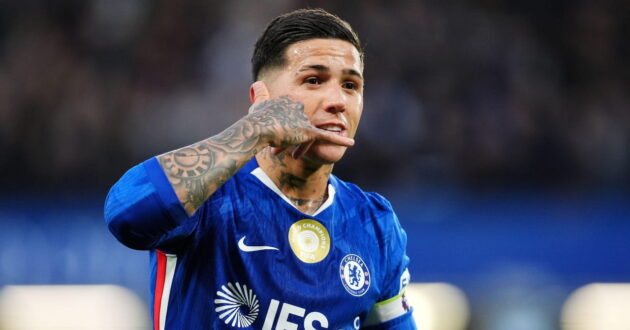 لاعب تشيلسي إنزو فرنانديز