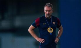 لاعب برشلونة هيكتور فورت يتدرب