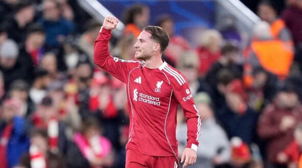 لاعبو ليفربول يحتفلون بهدف خلال مباراة ودية