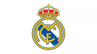 لاعب ريال مدريد الشاب جاكوبو أورتيجا يرتدي قميص ستراسبورج