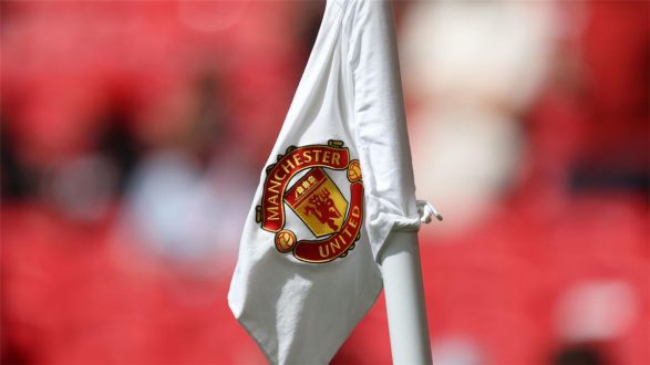 لاعب مانشستر يونايتد الشاب جي جي جابرييل يتجه نحو إسبانيا للتفاوض مع برشلونة وريال مدريد