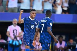 كيليان مبابي وعثمان ديمبلي في المنتخب الفرنسي