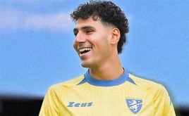 عمر فايد مع فروزينوني: نجم مصري واعد في إيطاليا
