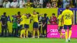 لاعبو النصر يحتفلون بهدف أمام الدرعية في الدوري السعودي