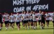لاعبو الأهلي ياسر إبراهيم وكريم الدبيس خلال مباراة
